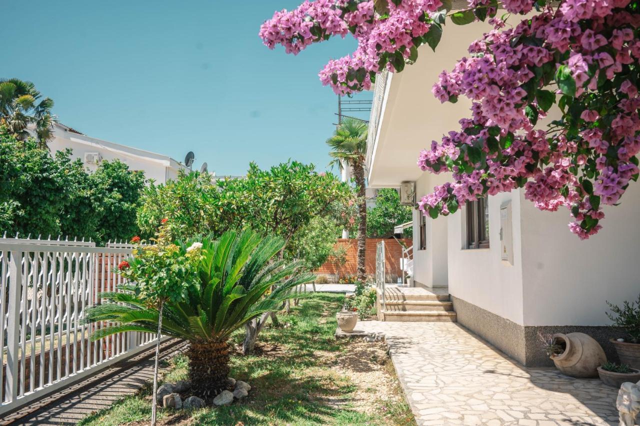 Vila Adriatik Ulcinj Zewnętrze zdjęcie
