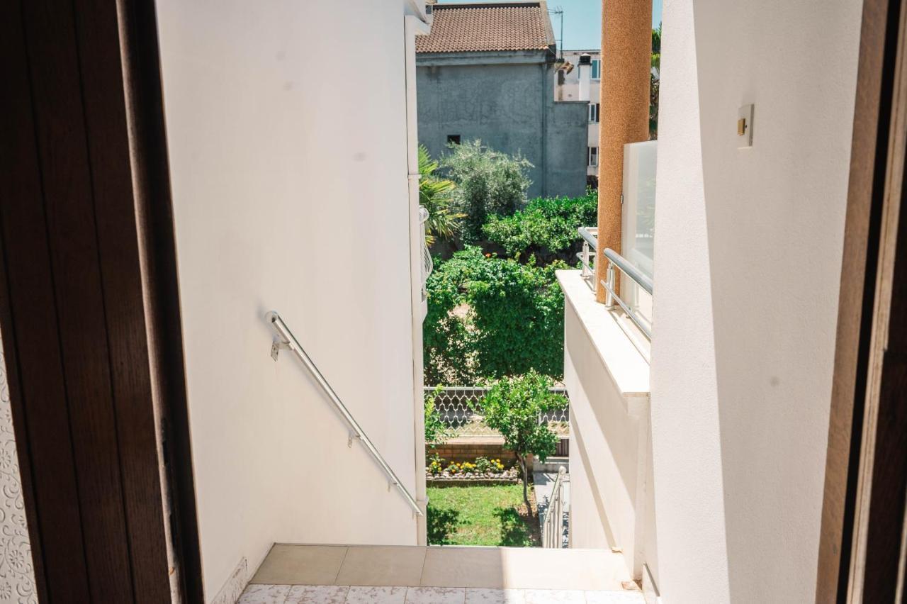 Vila Adriatik Ulcinj Zewnętrze zdjęcie